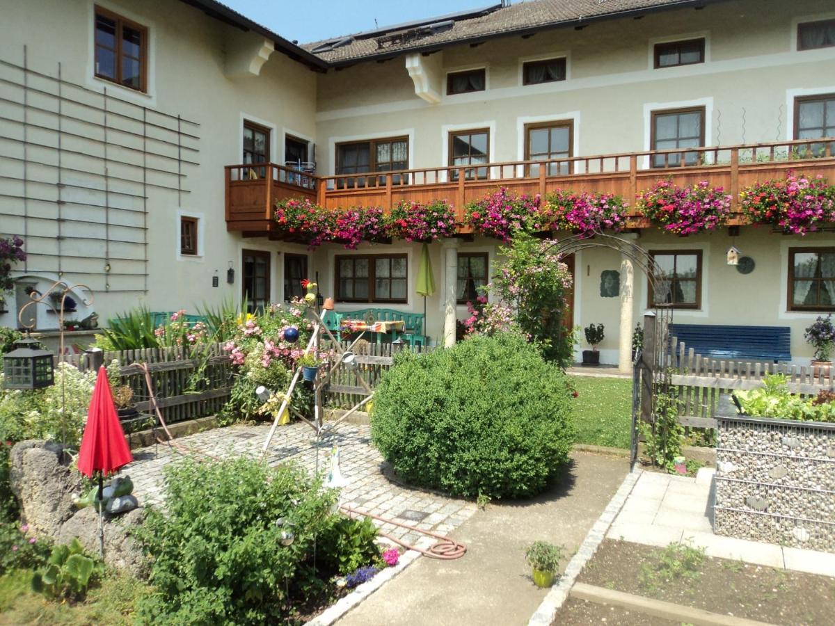 Schellenberger Hof Hotel Soyen ภายนอก รูปภาพ