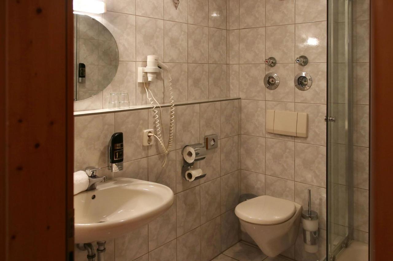 Schellenberger Hof Hotel Soyen ภายนอก รูปภาพ